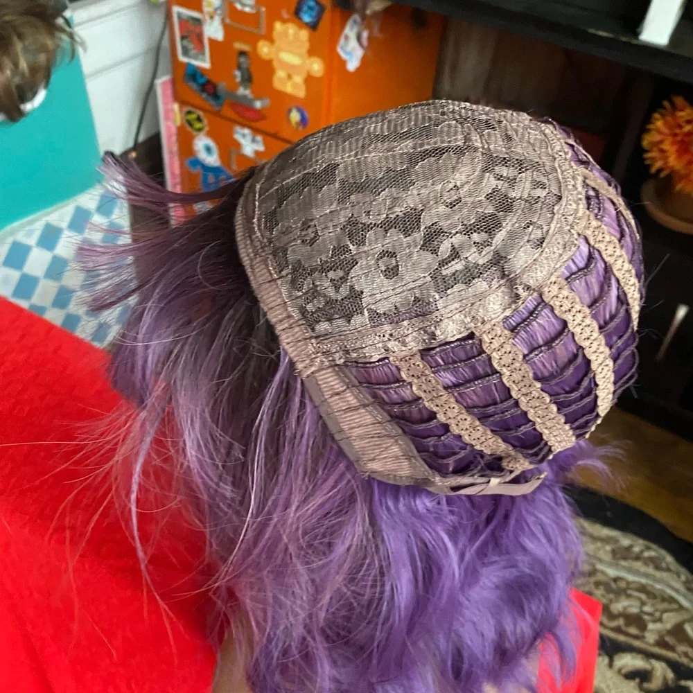 N/A realistic wig